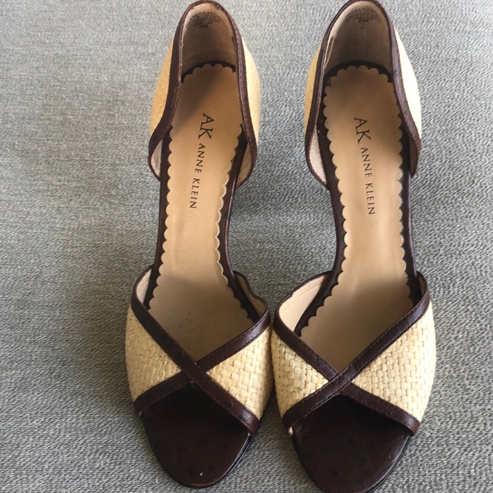 AK paper straw/ leather heels